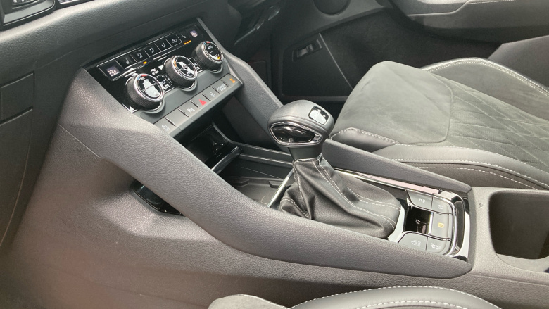 Skoda Kodiaq 2.0 TDI Sport Line 4x4 5dr DSG [7 Seat] Diesel Estate